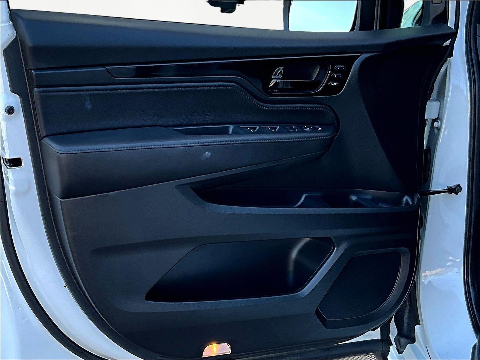 Used 2023 Honda Odyssey Touring image 19