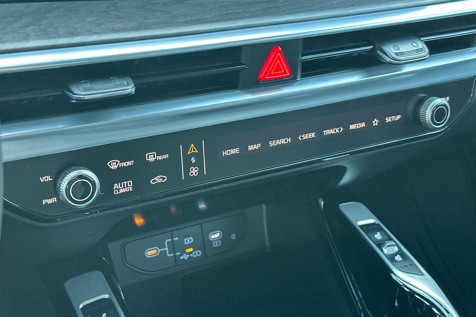 New 2026 Kia Sorento SX image 23