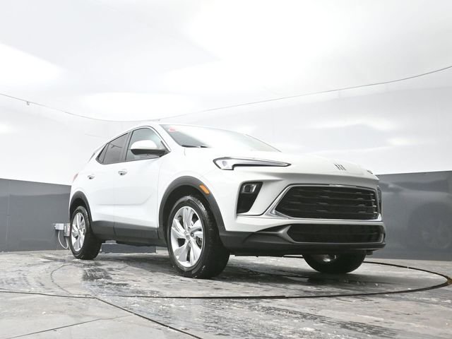 Used 2025 Buick Encore GX Preferred image 49