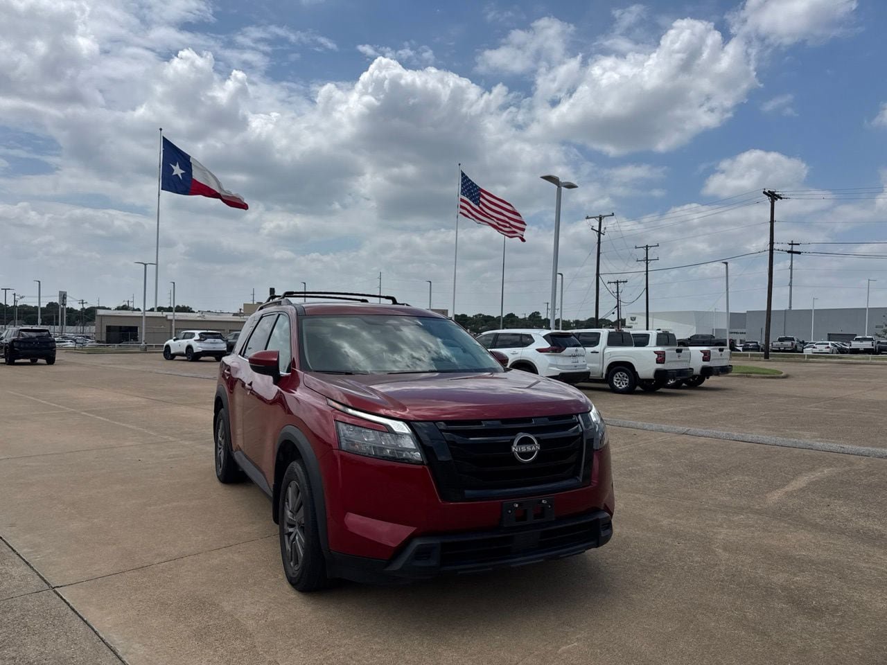 Certified 2023 Nissan Pathfinder SV w/ Lighting Package (N92) FWD image 3
