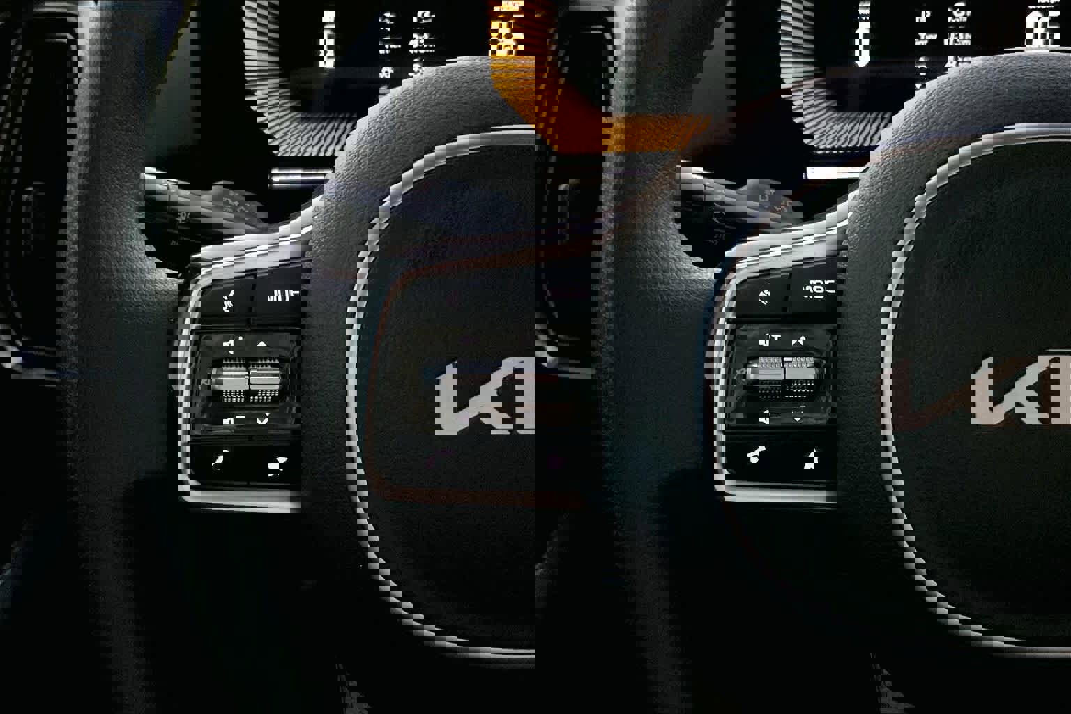 Certified 2024 Kia Sorento LX image 23