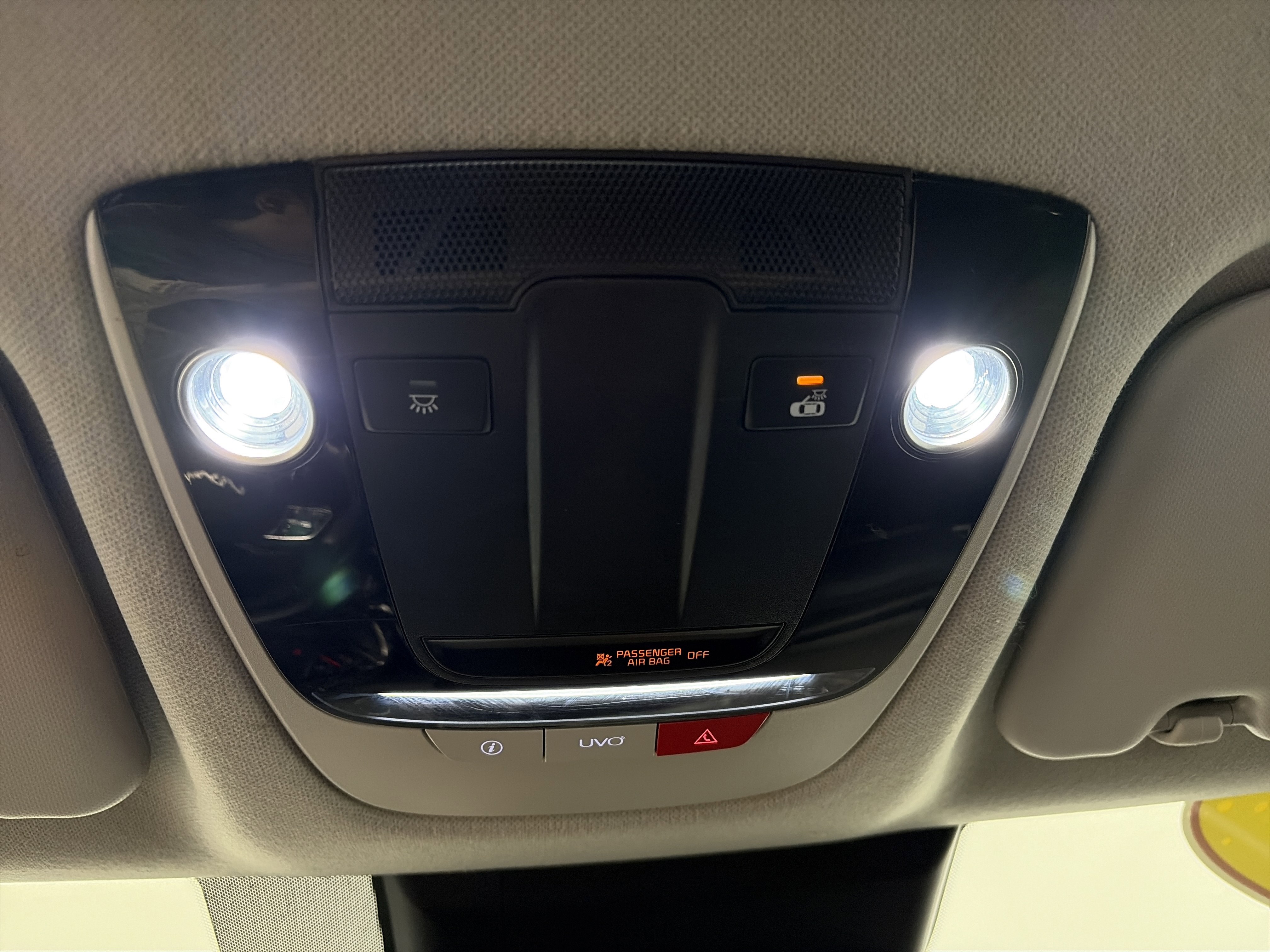 Certified 2023 Kia Seltos Nightfall Edition image 32