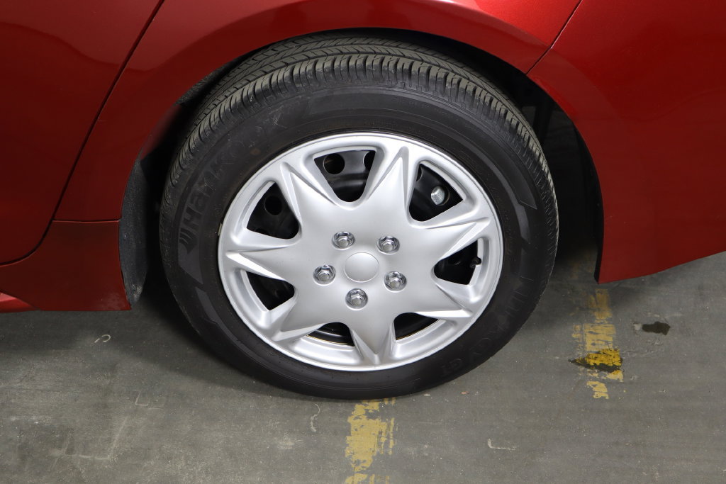 Used 2024 Toyota Corolla LE FWD image 40