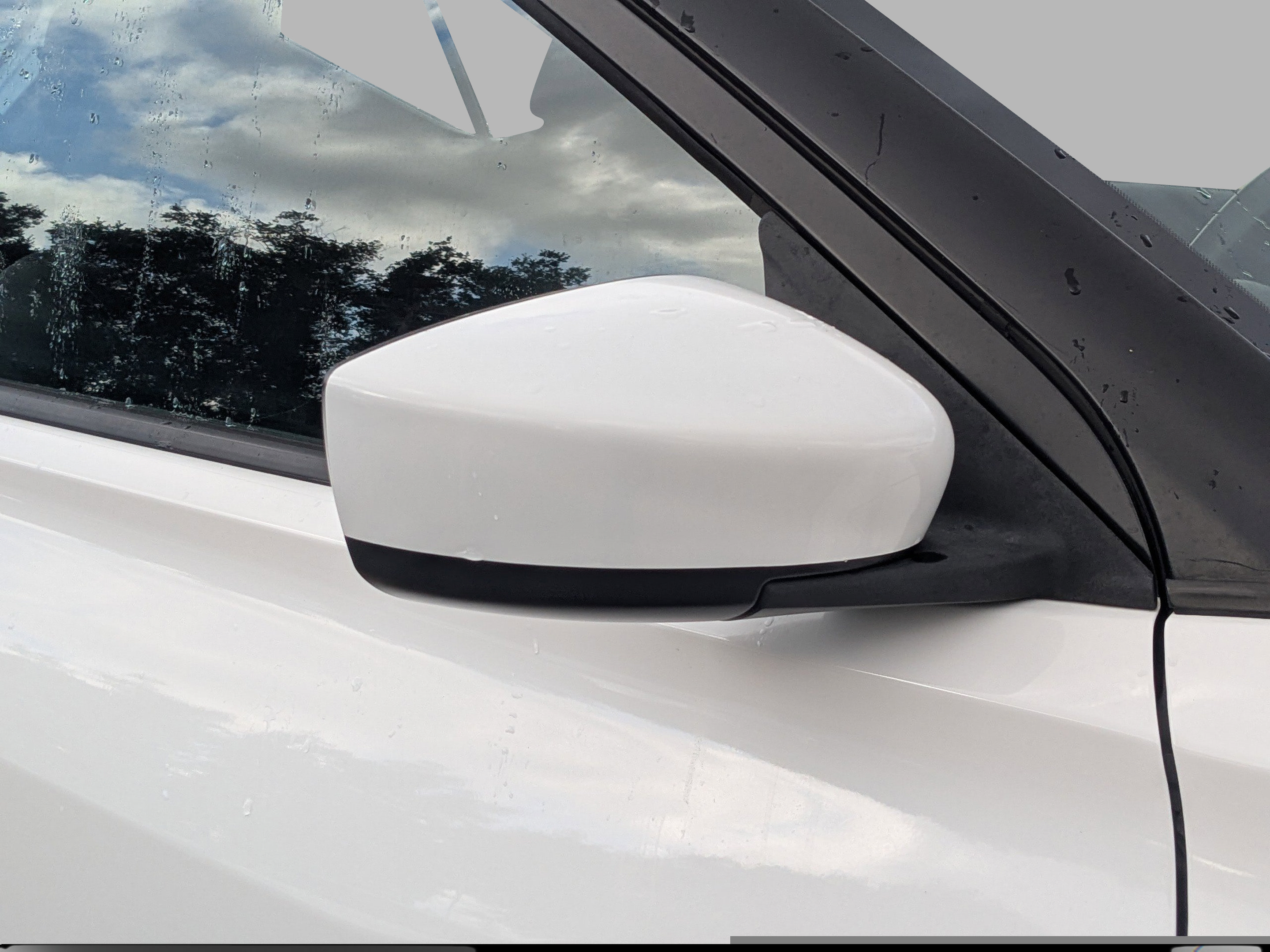 Used 2021 Nissan Kicks SV FWD image 32