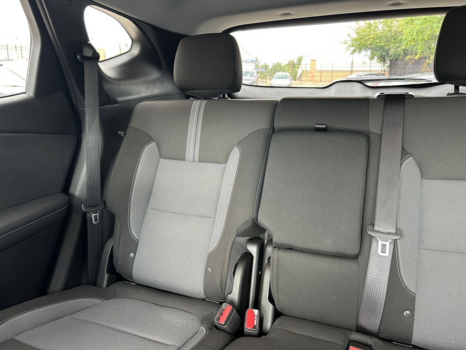 Used 2026 Chevrolet Blazer LT FWD image 33