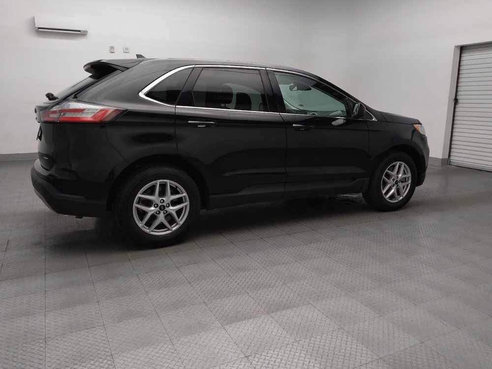 Used 2023 Ford Edge SEL image 10