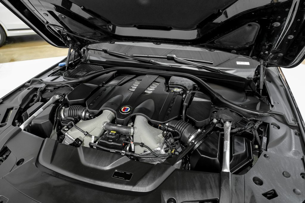 Used 2021 BMW ALPINA B7 xDrive image 49
