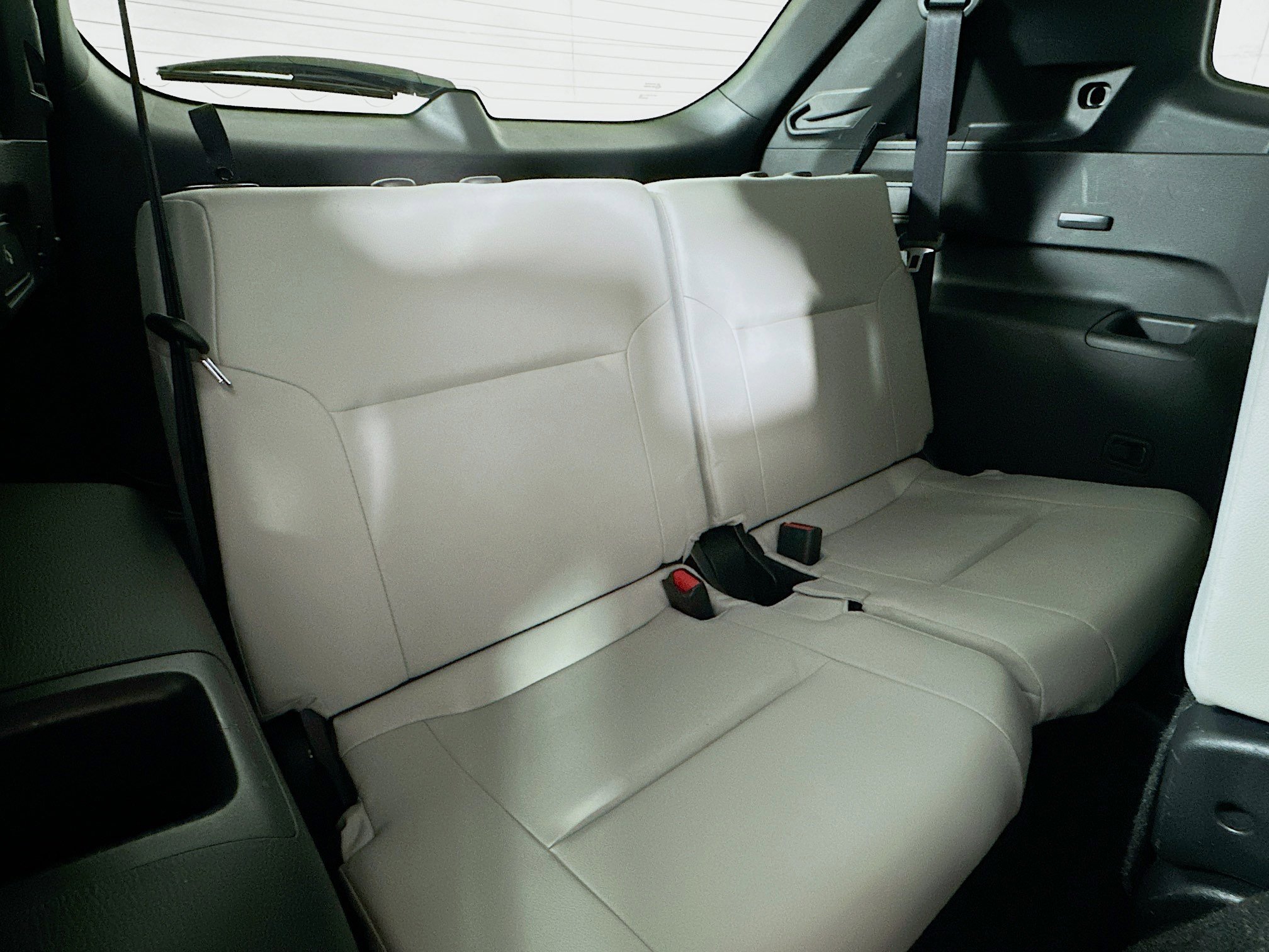 Used 2025 Mitsubishi Outlander SEL image 28