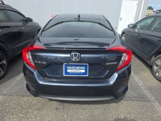 Used 2016 Honda Civic Touring image 3