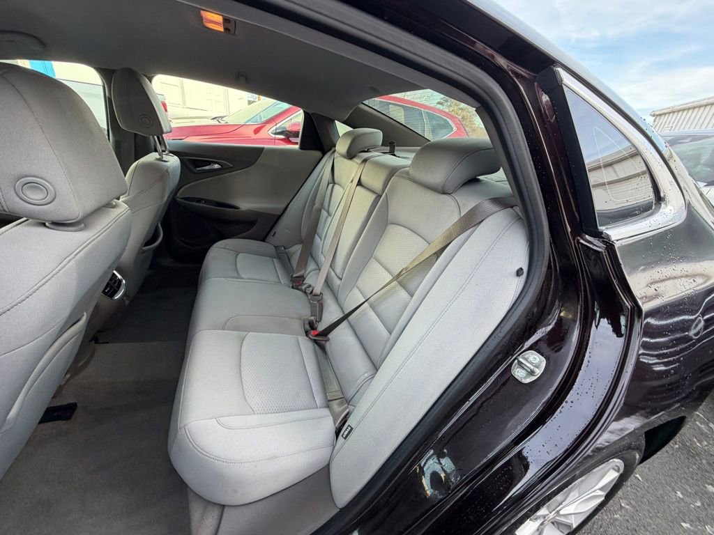 Used 2020 Chevrolet Malibu LT image 11