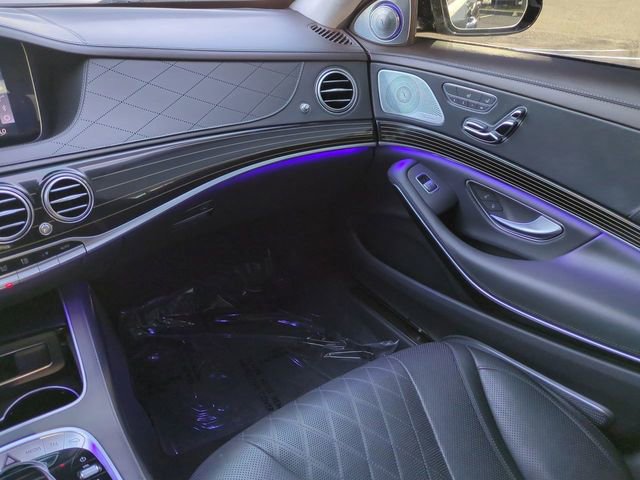 Used 2019 Mercedes-Benz S 560 Sedan image 16