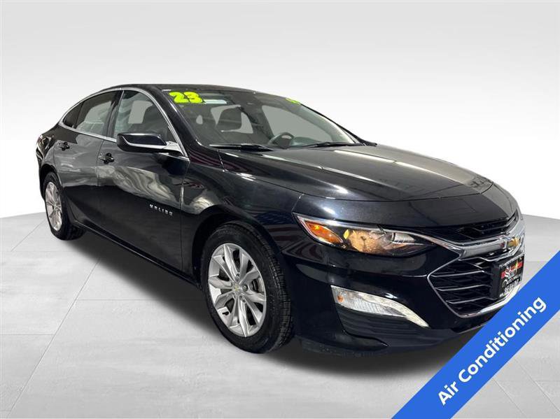 Used 2023 Chevrolet Malibu LT image 3