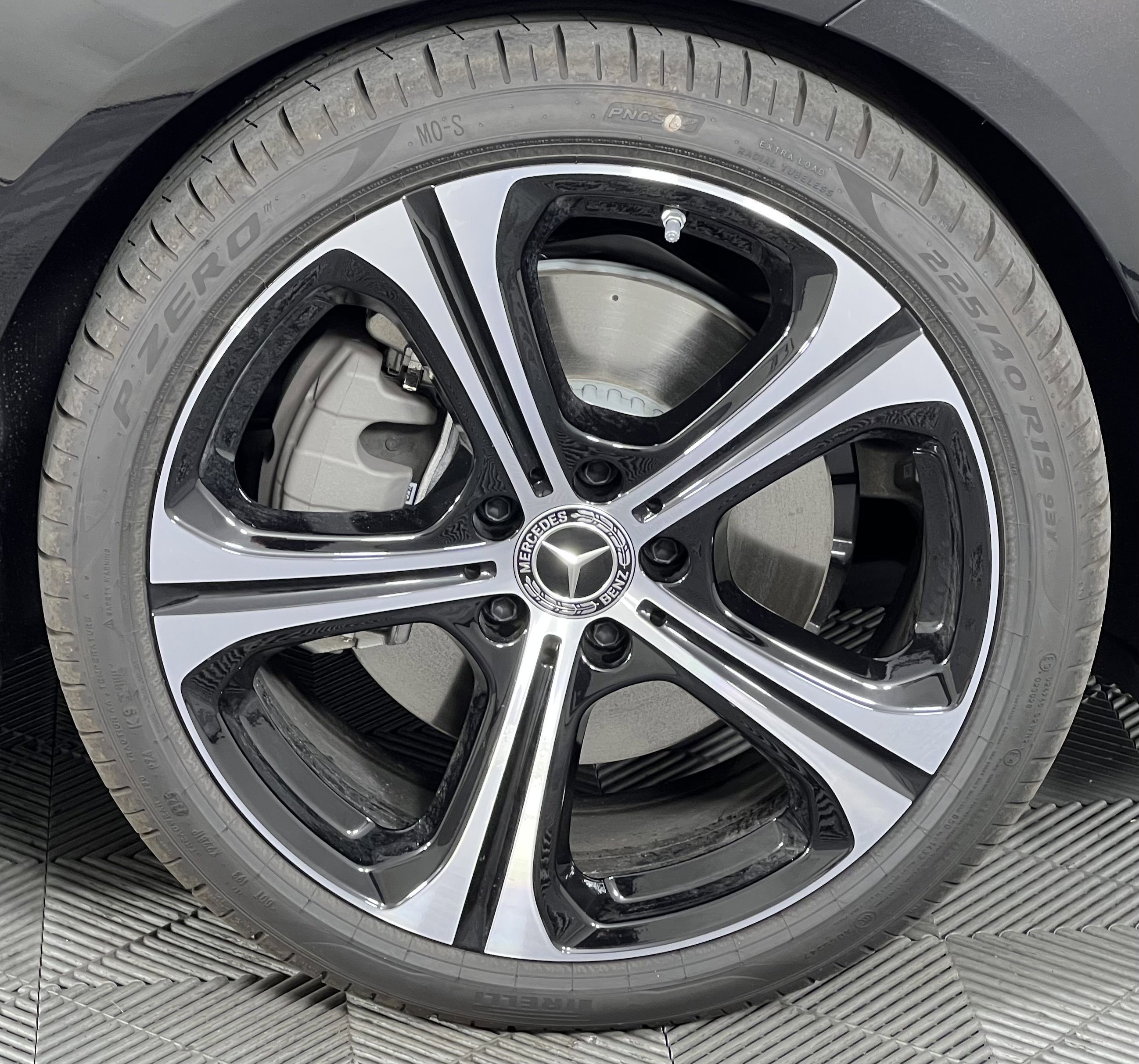 New 2026 Mercedes-Benz C 300 4MATIC Sedan image 15