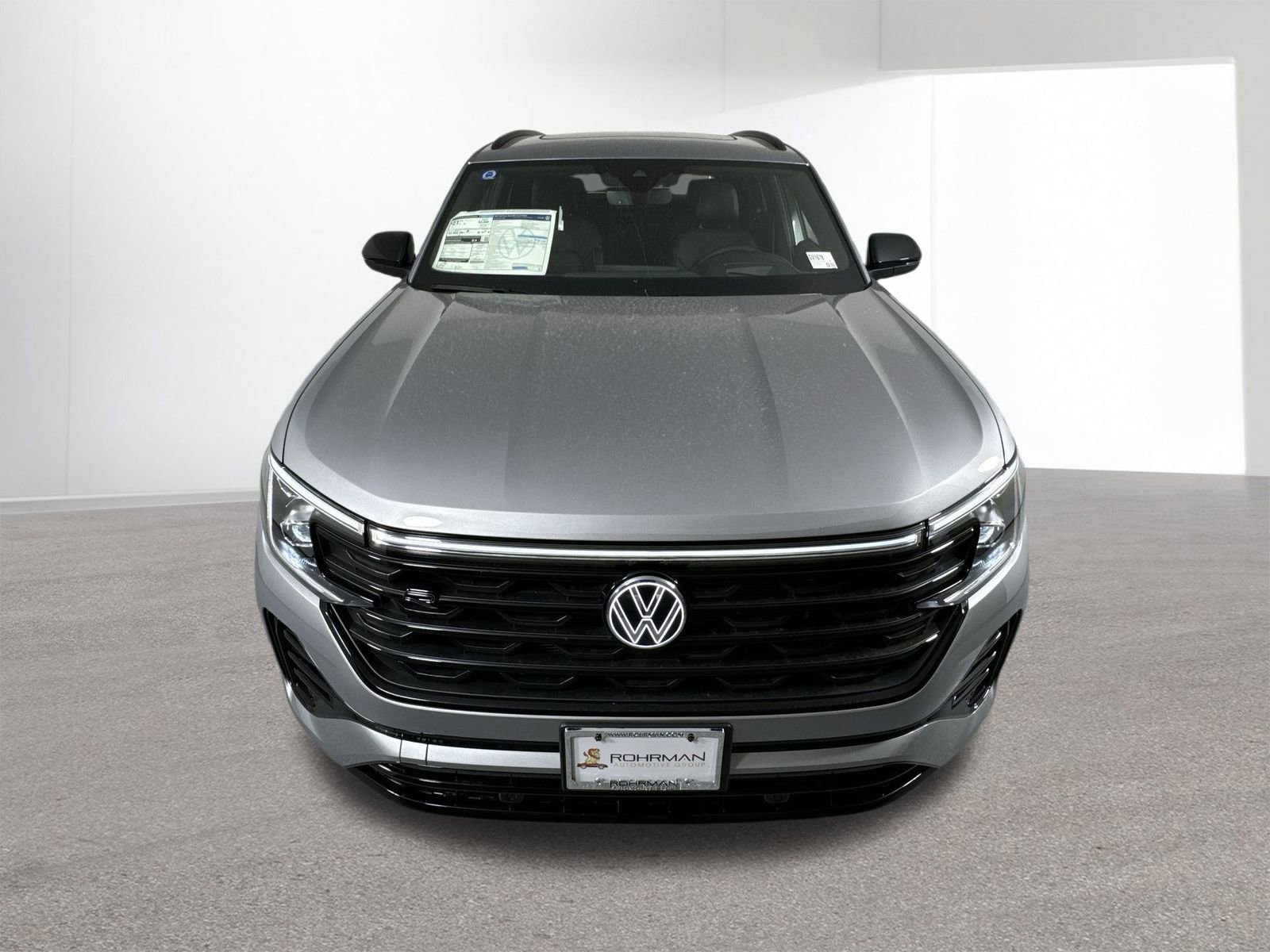 Used 2025 Volkswagen Atlas Cross Sport SEL R-Line image 30