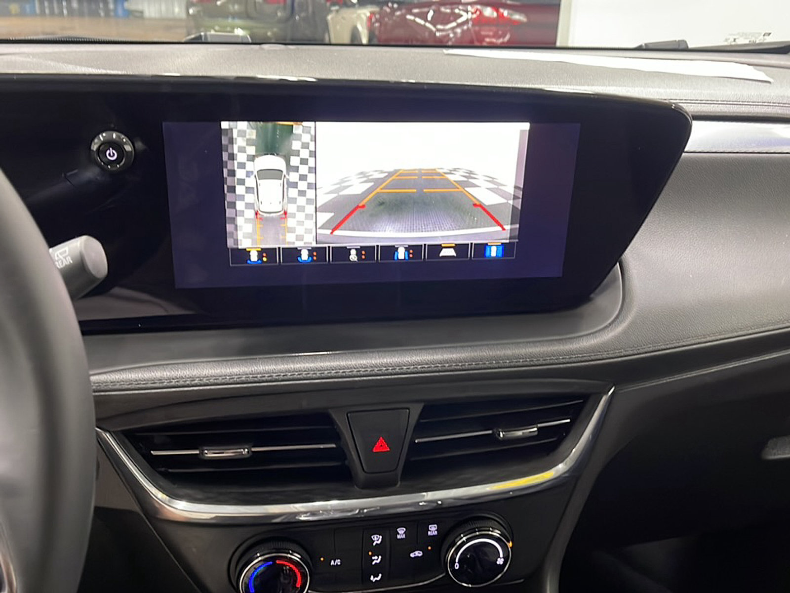 Used 2024 Buick Encore GX Preferred w/ Advanced Technology Package FWD image 10