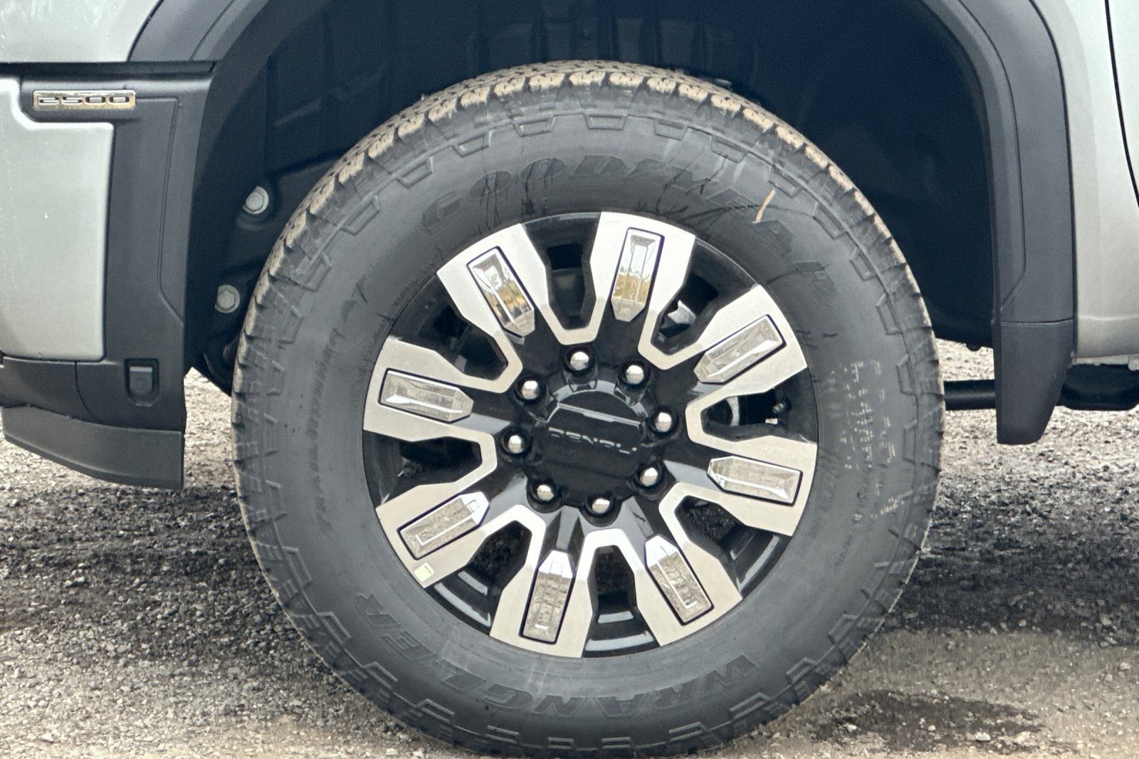 New 2026 GMC Sierra 2500 Denali w/ Denali Reserve Package image 31