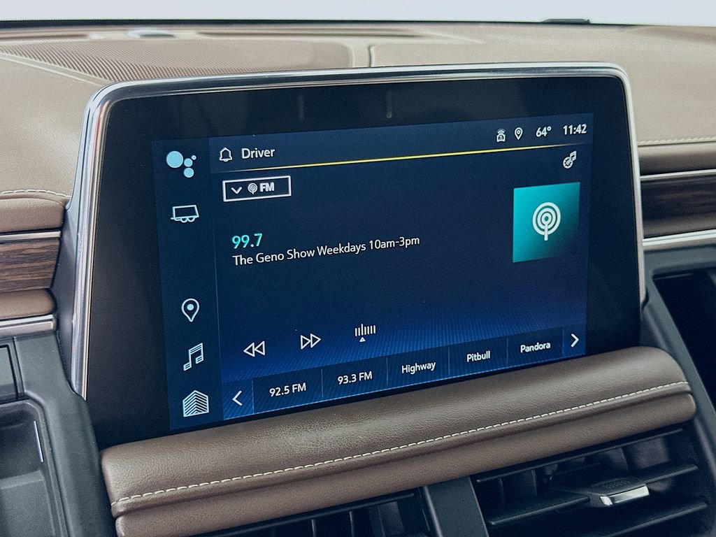 Used 2022 Chevrolet Suburban High Country image 31