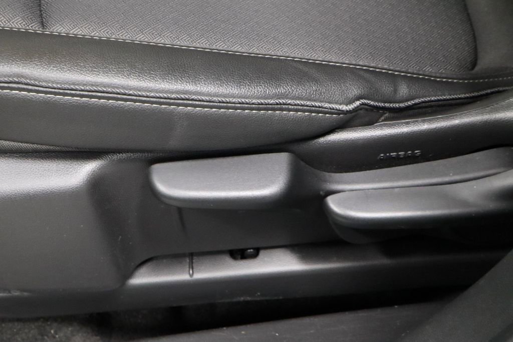 Used 2025 Buick Encore GX Preferred image 29