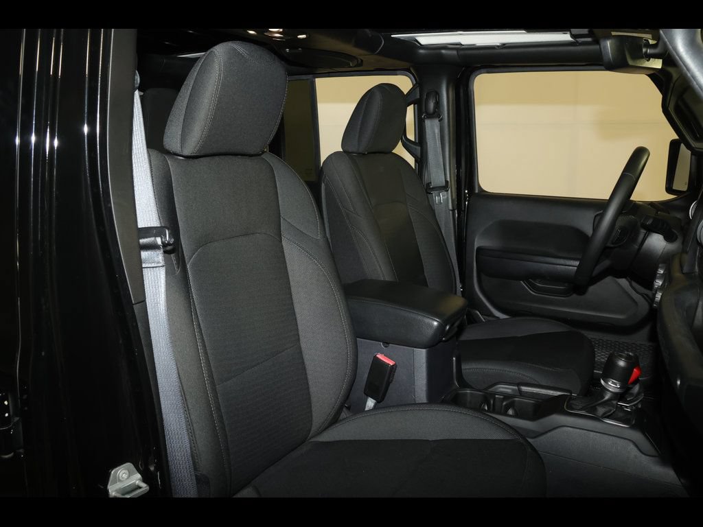 Used 2021 Jeep Wrangler Unlimited Sport w/ Sun And Sound Package AWD/4WD image 29