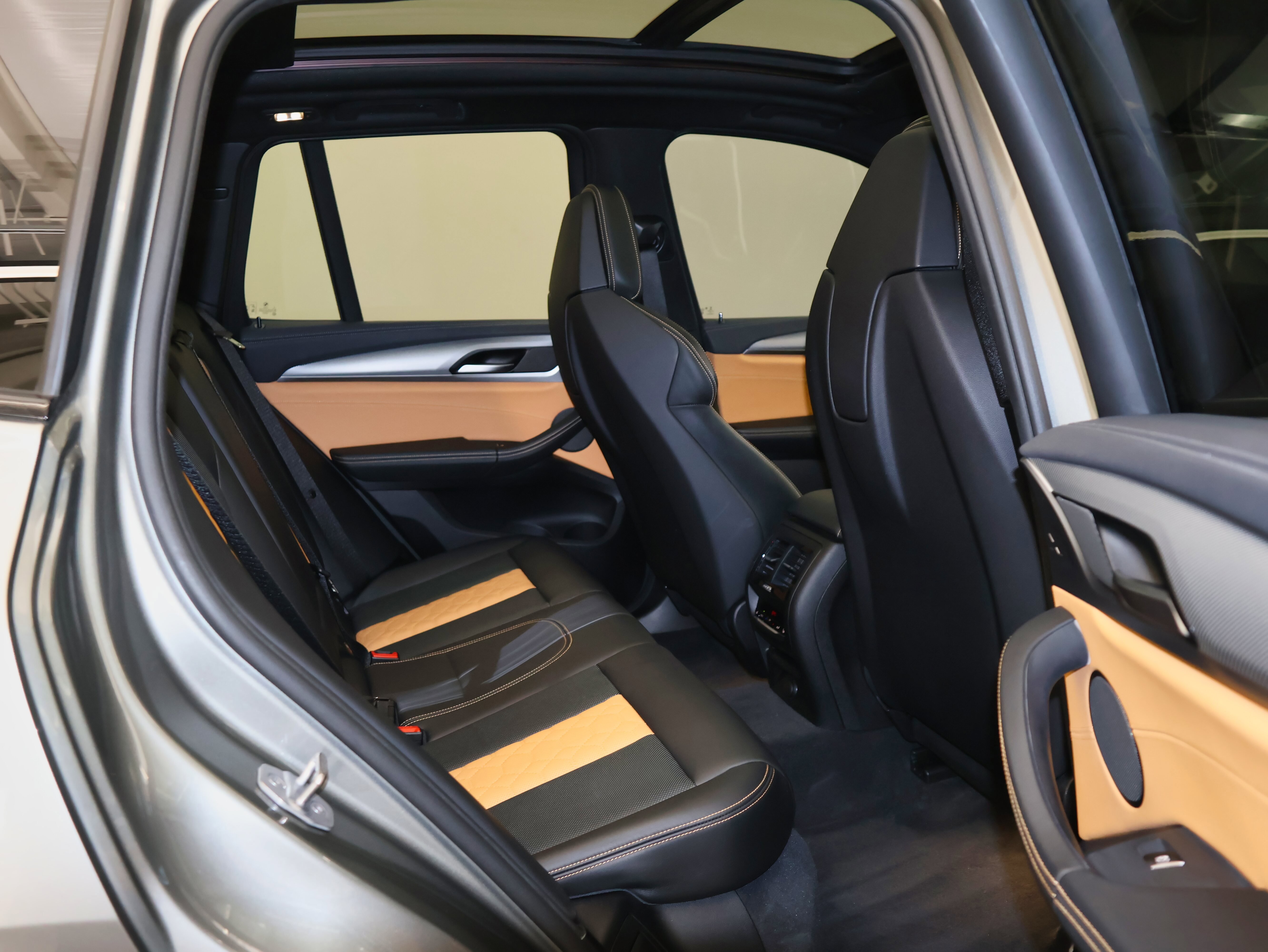 Used 2020 BMW X3 M image 47