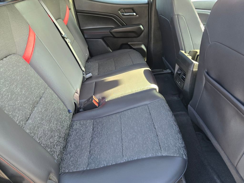 Certified 2024 Chevrolet Colorado Z71 w/ Z71 Convenience Package 2 image 13
