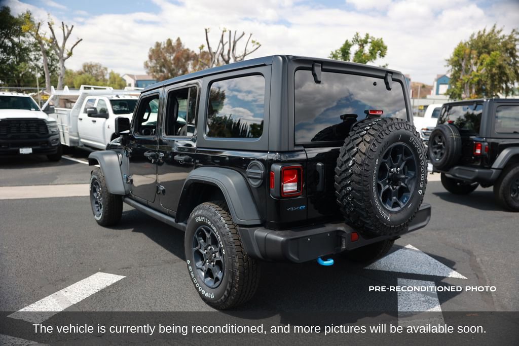 Used 2023 Jeep Wrangler Unlimited AWD/4WD image 3
