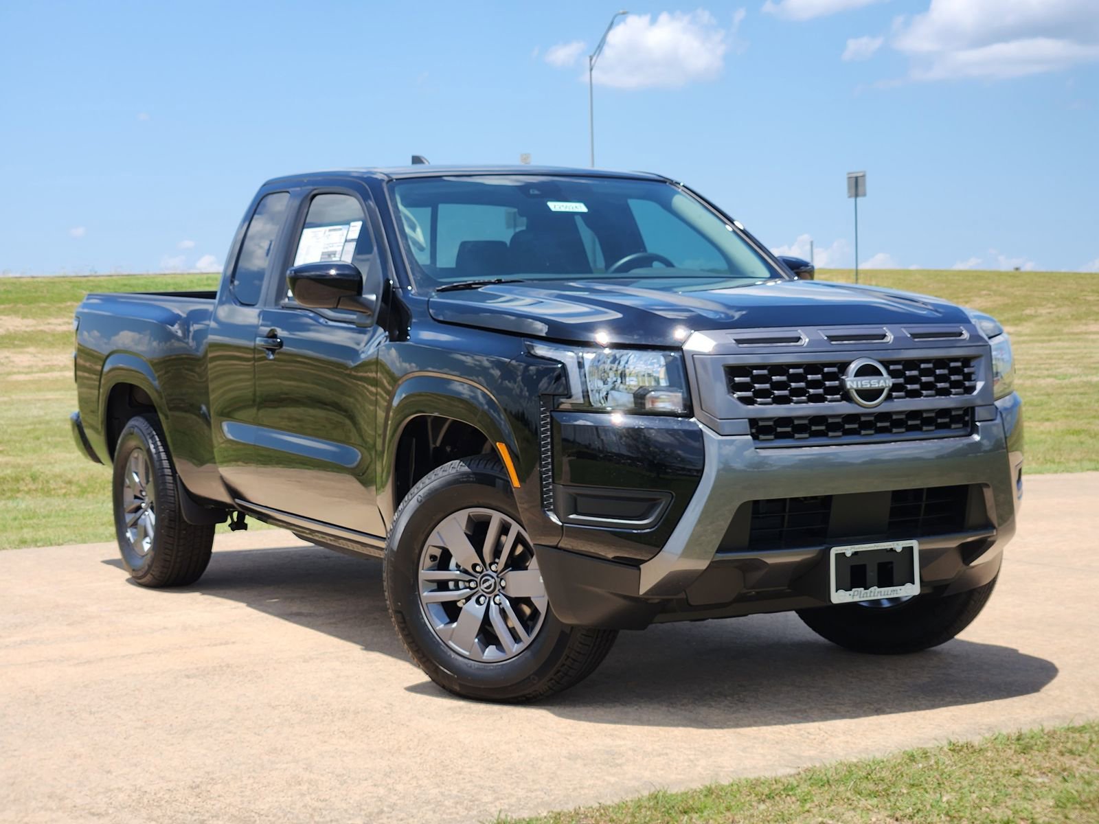 New 2025 Nissan Frontier SV image 6