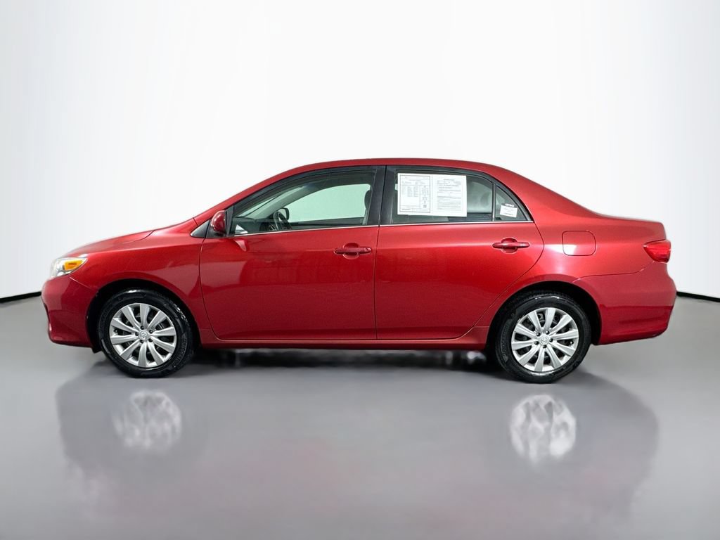 Used 2013 Toyota Corolla LE FWD image 8