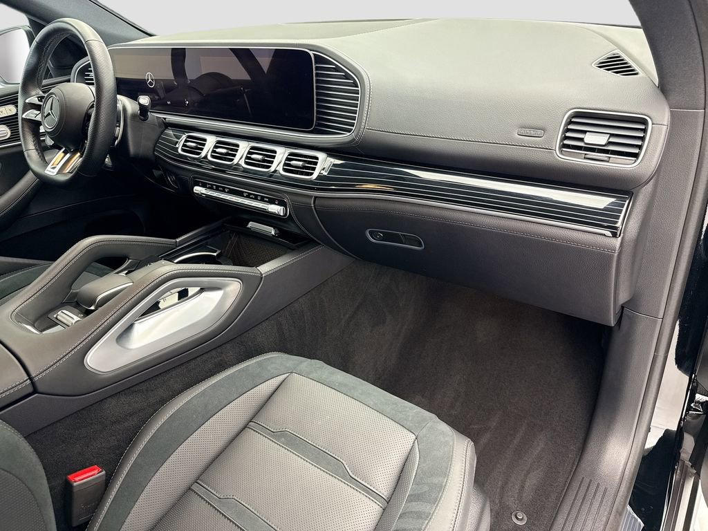 Certified 2025 Mercedes-Benz GLE 53 AMG 4MATIC Coupe image 16