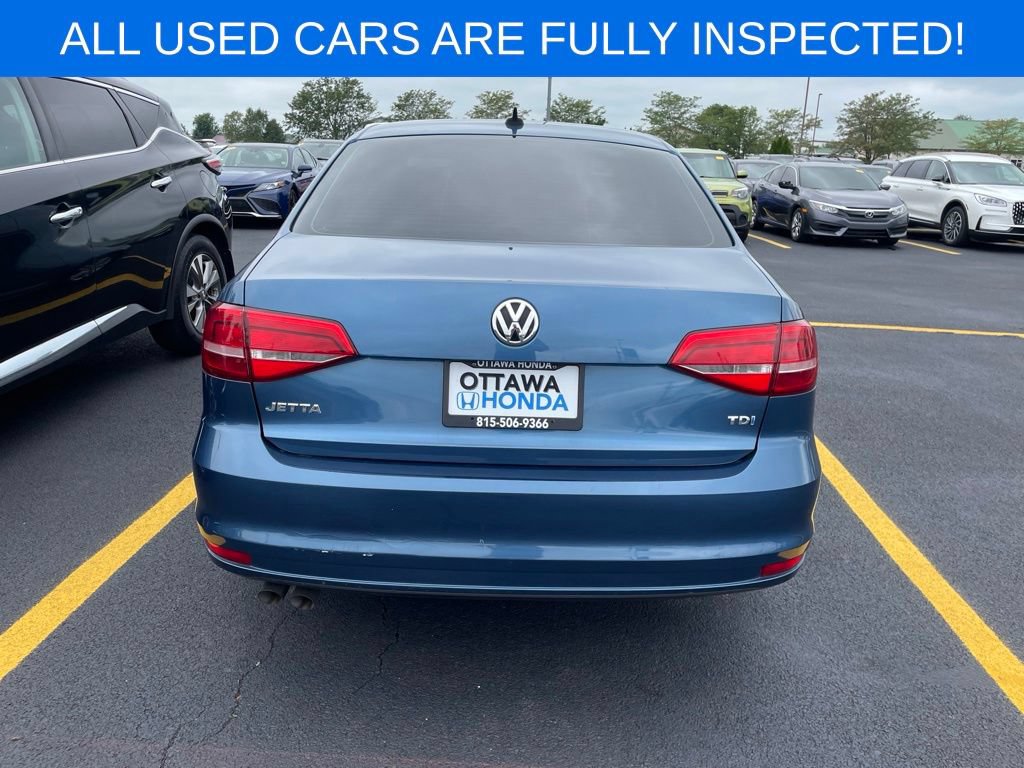 Used 2015 Volkswagen Jetta TDI S w/ Welcome Package FWD image 3