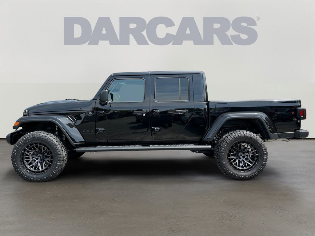 New 2025 Jeep Gladiator Sport AWD/4WD image 4