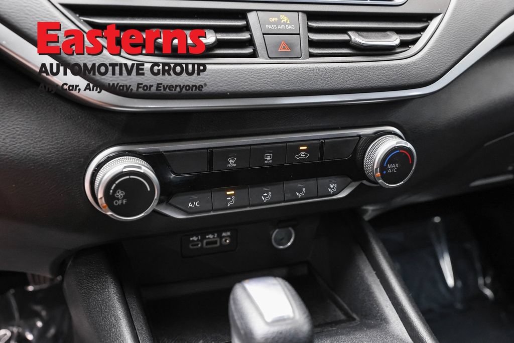 Used 2020 Nissan Altima 2.5 S AWD/4WD image 21