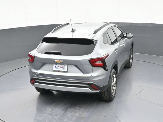 New 2026 Chevrolet Trax LT w/ Driver Confidence Package FWD image 52