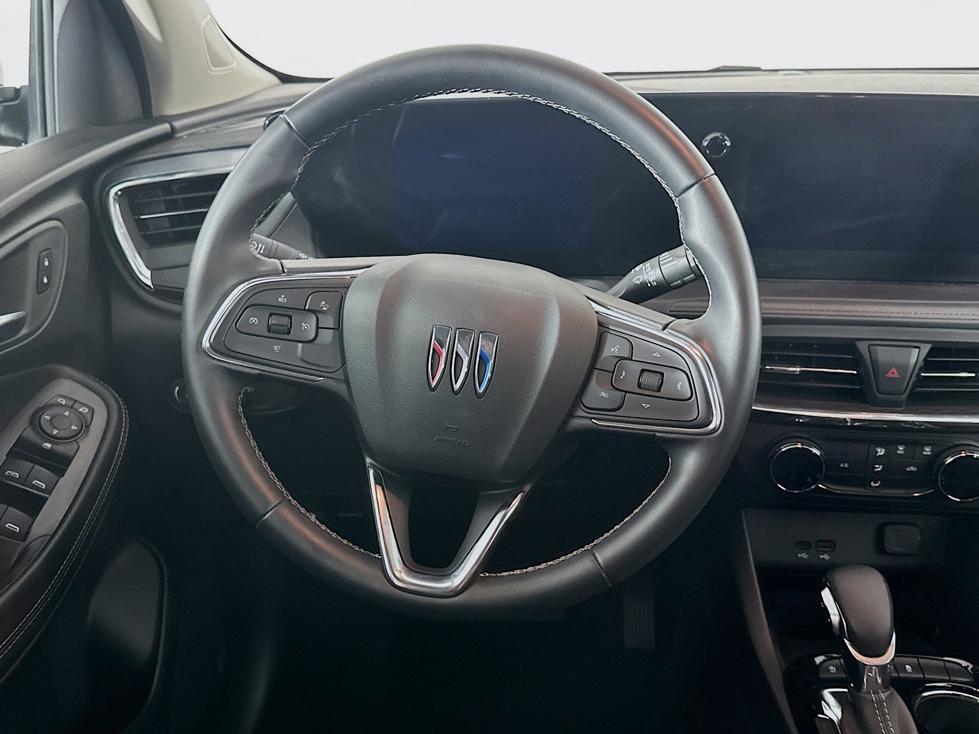 Used 2025 Buick Encore GX Preferred image 18