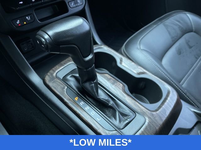 Used 2021 GMC Canyon Denali image 17