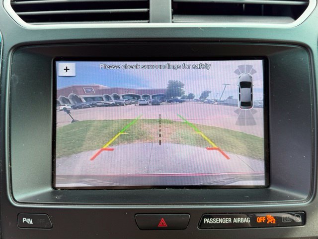 Used 2017 Ford Explorer XLT w/ Equipment Group 202A FWD image 19