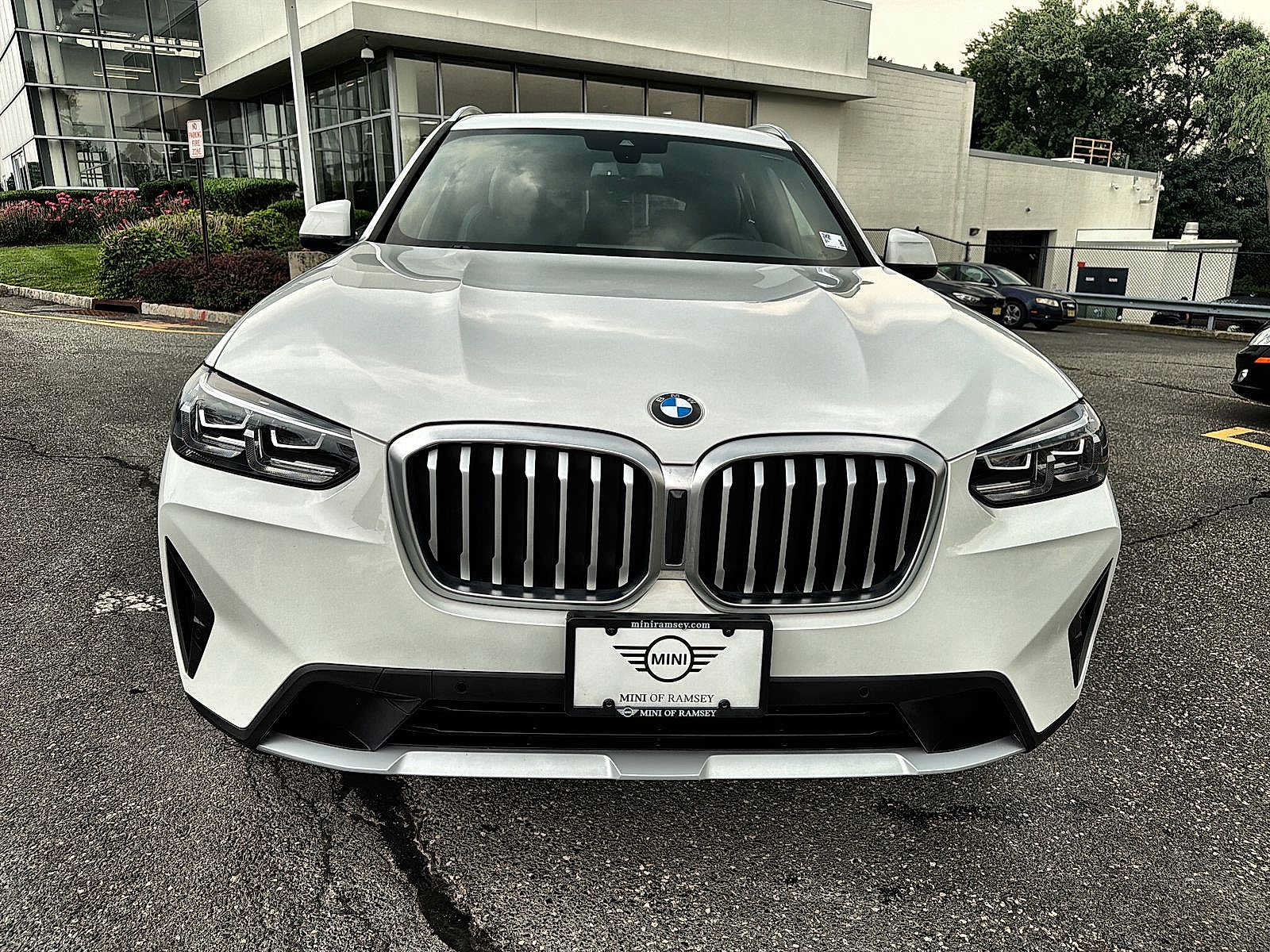 Used 2024 BMW X3 xDrive30i w/ Convenience Package AWD/4WD image 14