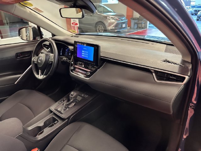 Certified 2026 Toyota Corolla Cross LE w/ Cold Weather Package AWD/4WD image 17