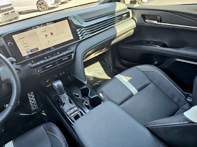 Used 2025 Toyota Camry SE w/ Multimedia Upgrade Package FWD image 34
