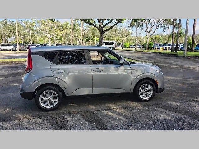Used 2022 Kia Soul LX w/ Technology Package image 40