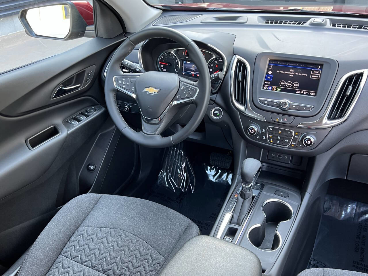 Used 2024 Chevrolet Equinox LT image 22