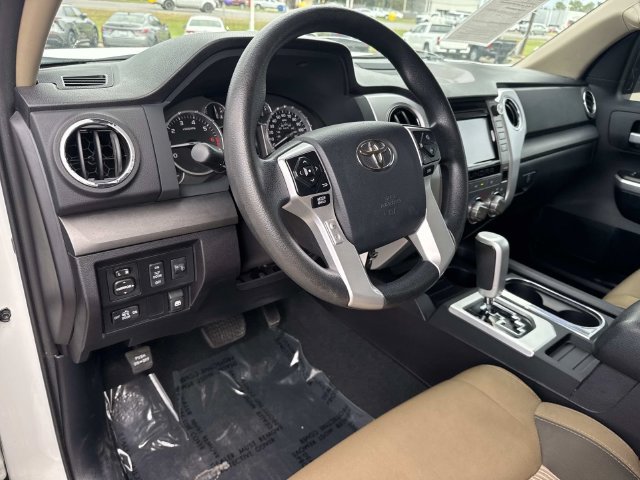 Used 2014 Toyota Tundra SR5 w/ SR5 Upgrade Package AWD/4WD image 24