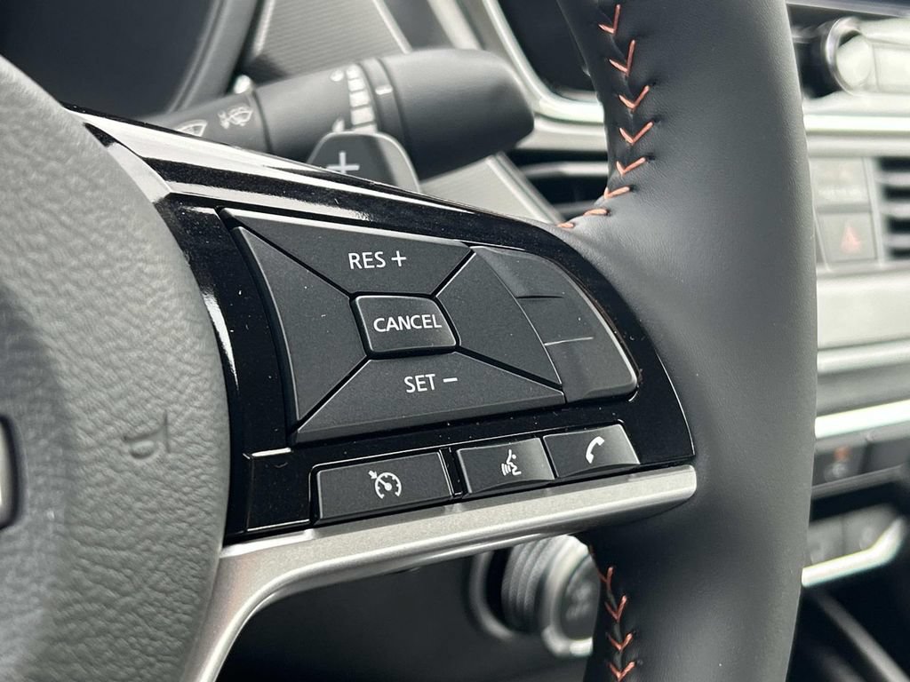 New 2026 Nissan Altima 2.5 SR FWD image 9