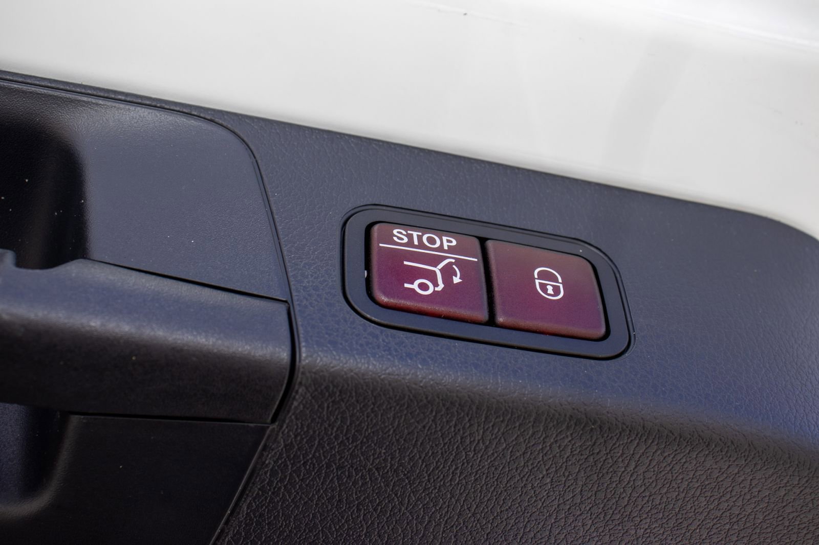 Used 2020 Mercedes-Benz GLB 250 image 14