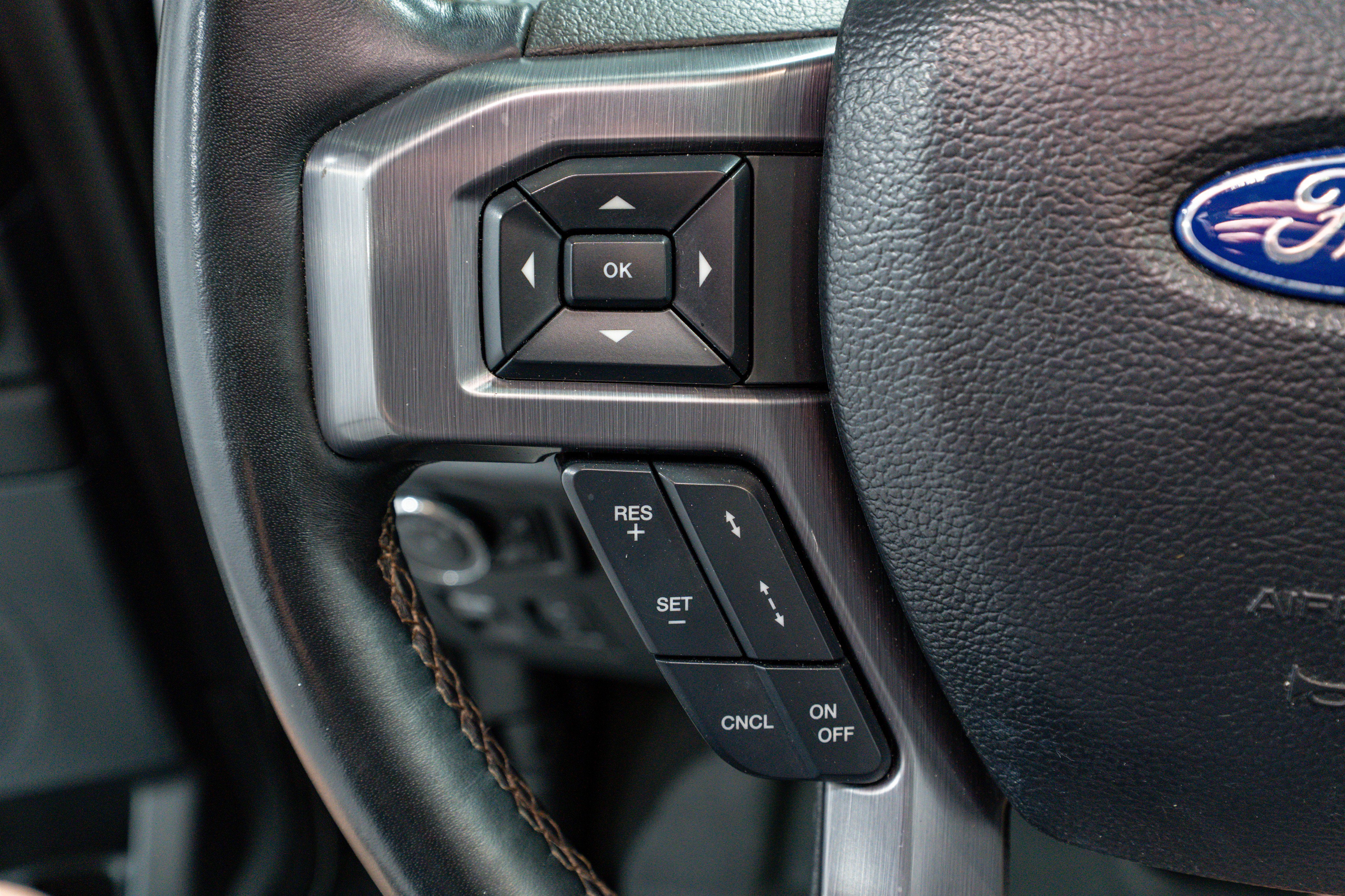 Used 2021 Ford Expedition Max Platinum image 32