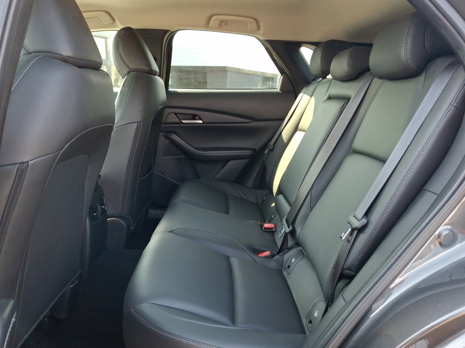 Certified 2024 MAZDA CX-30 AWD 2.5 S w/ Select Sport Pkg image 11