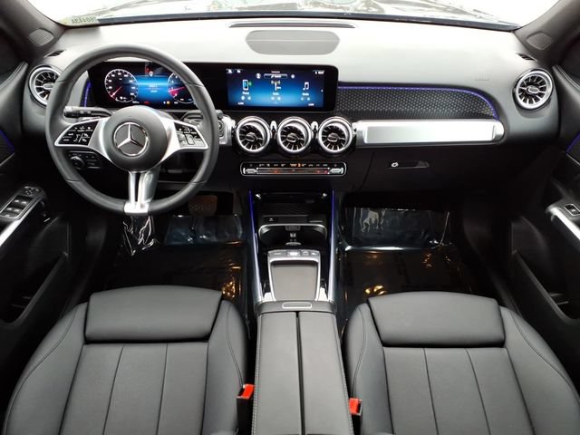 Certified 2025 Mercedes-Benz GLB 250 image 4