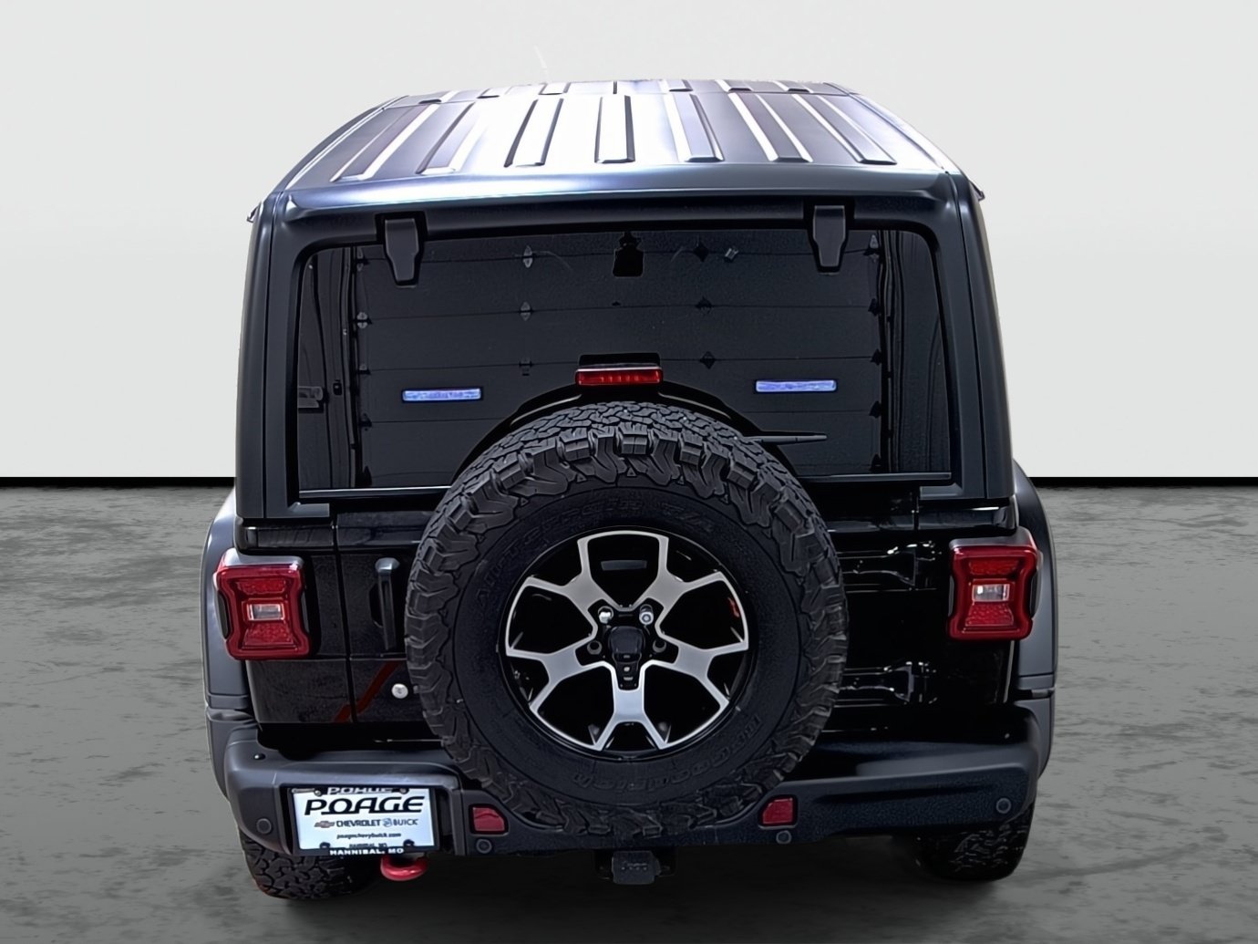 Used 2018 Jeep Wrangler Unlimited Rubicon w/ Dual Top Group AWD/4WD image 3