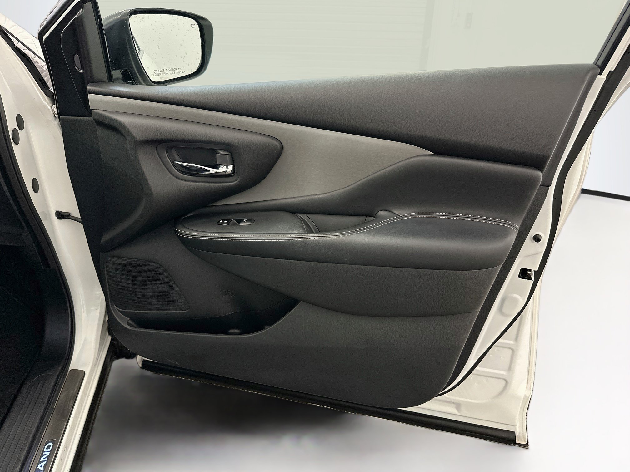 Used 2023 Nissan Murano SV w/ SV Midnight Edition Package AWD/4WD image 32