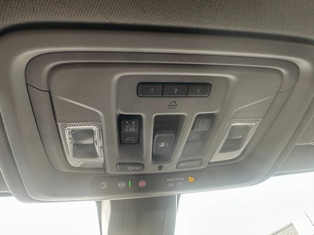 Used 2020 GMC Sierra 3500 Denali image 41